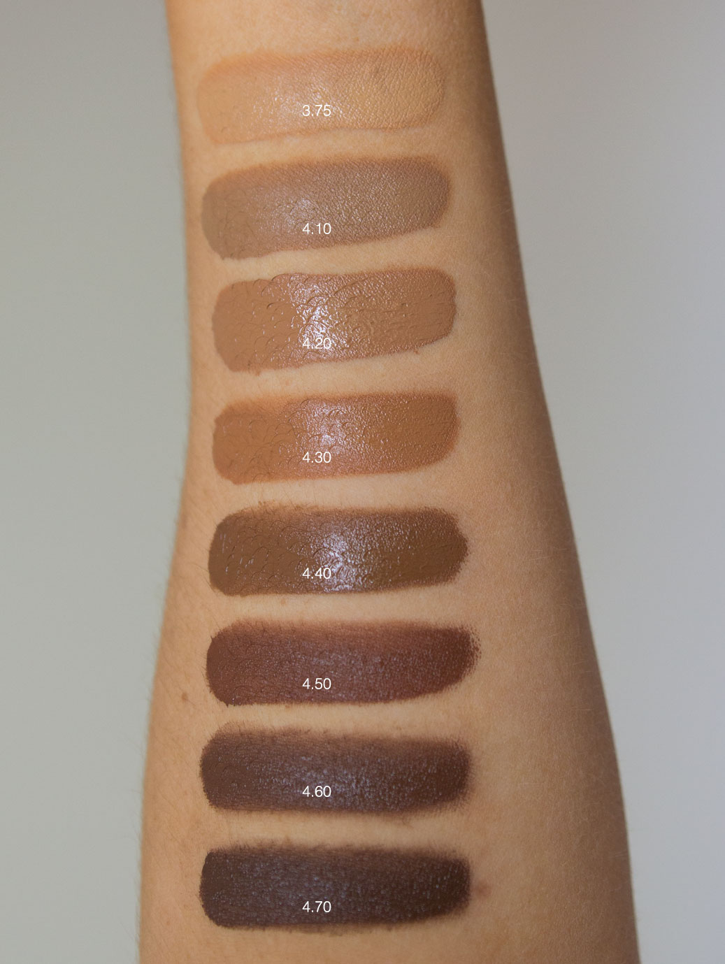 Beauty Blender Bounce - Full Review & Swatches.