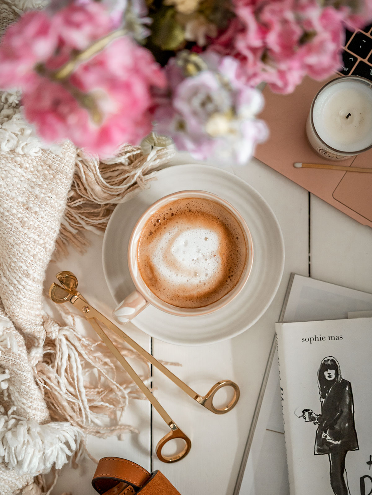 how to create the perfect flat lay tips