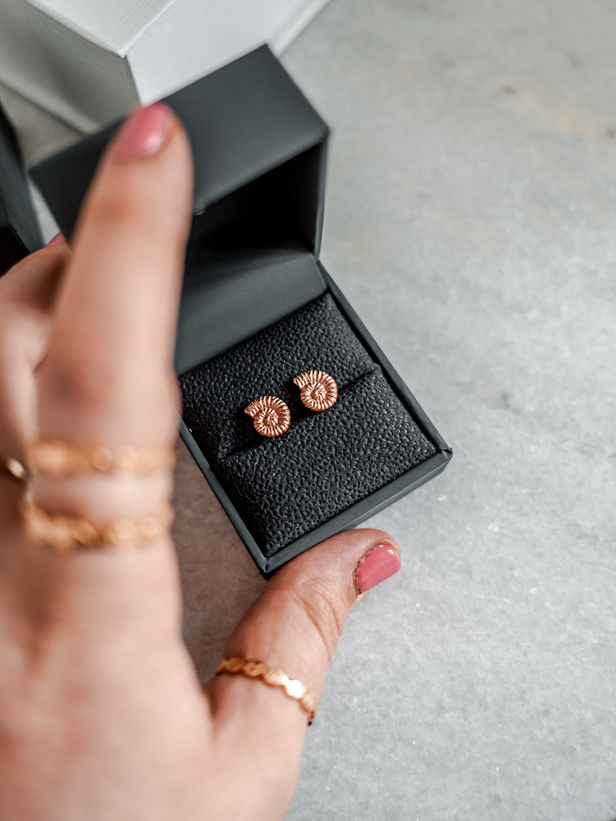 daisy london john greed jewellery review styling accessories gold necklace ring stack