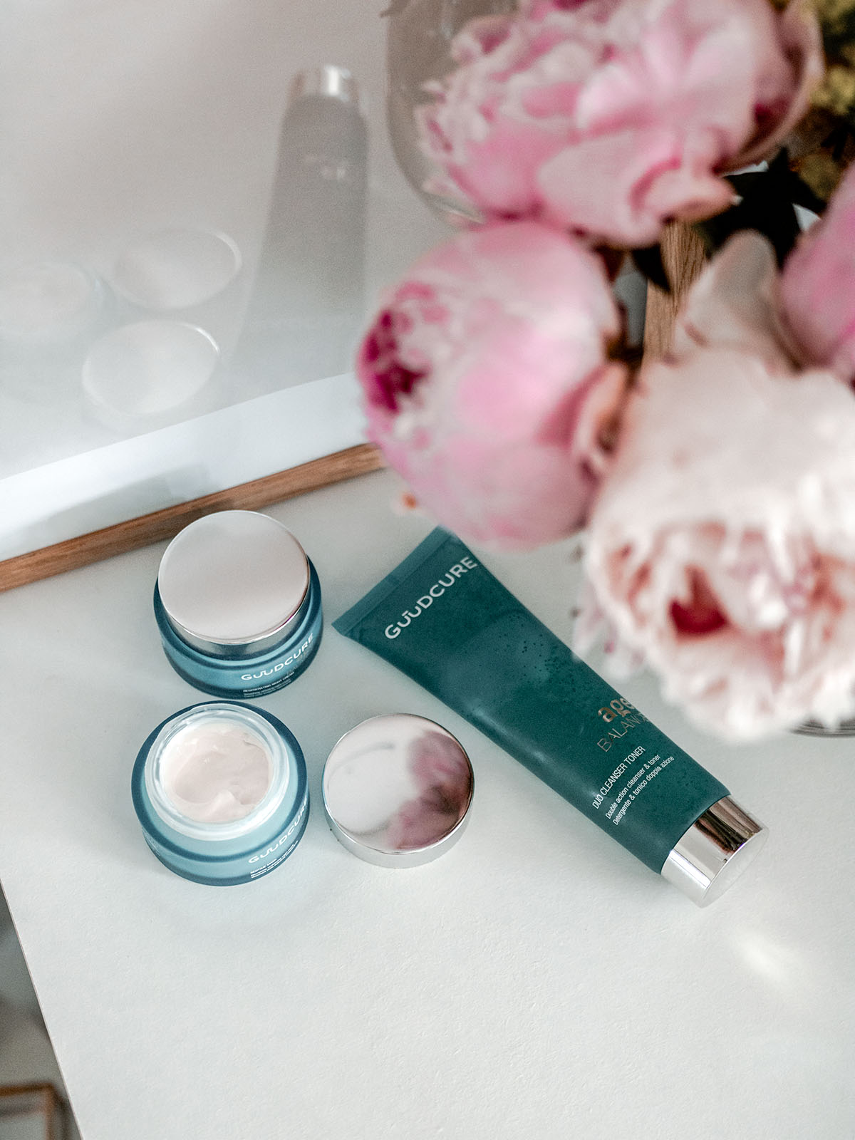 A Healthy Skincare Routine With Guudcure.