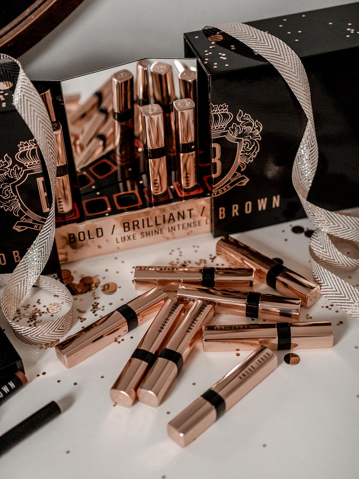 bobbi brown luxe shine intense lipsticks lipstick swatches swatch new