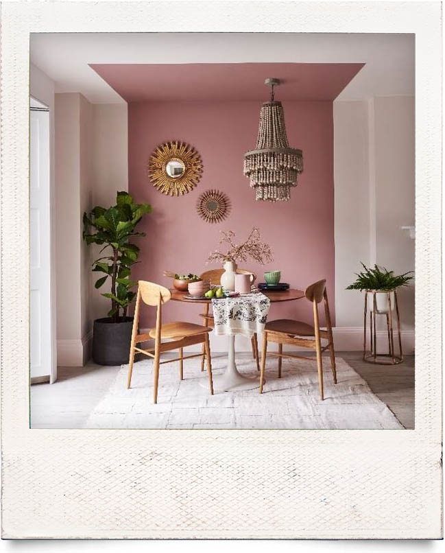 faux fireplace and window mirror fresh flowers contrast tones living room inspiration inspo home design interior trends