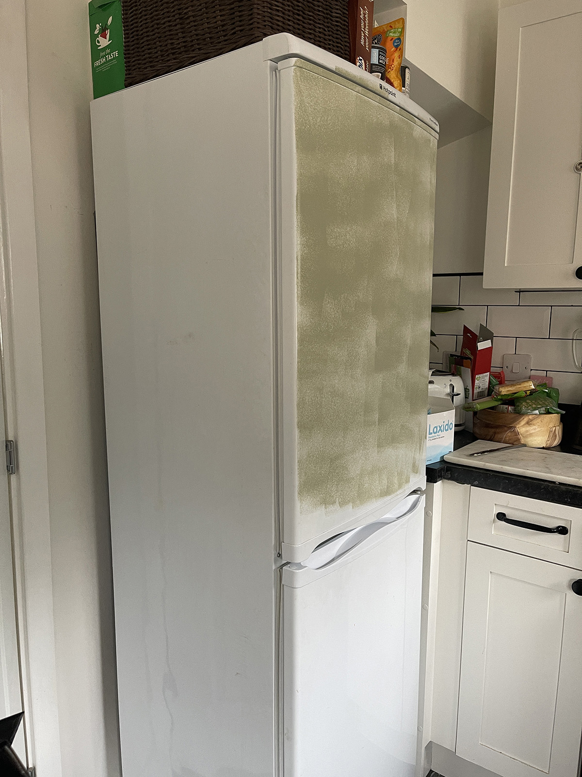 diy fridge makeover painting paint magnet sign painted refrigerator