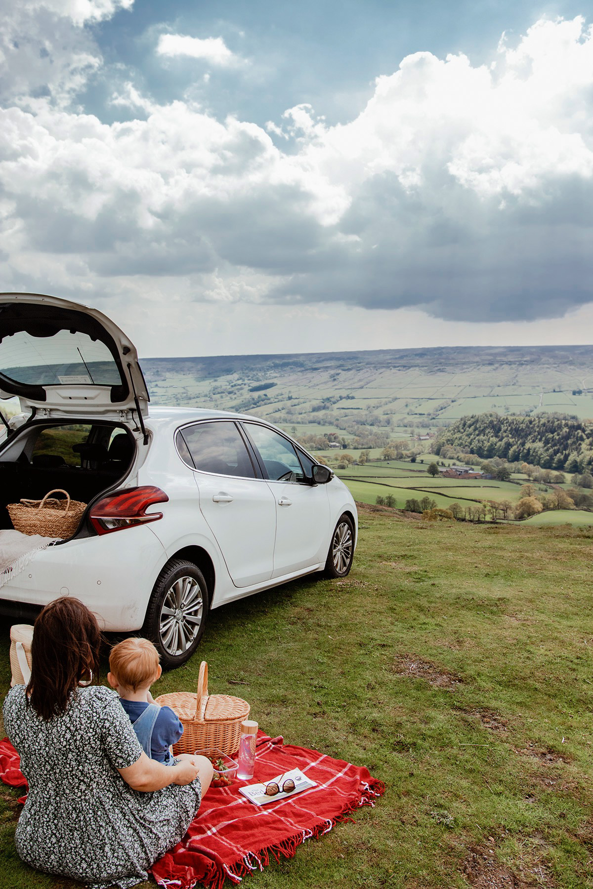 nexen tyre uk tyres car safety family day out vehicle wheels