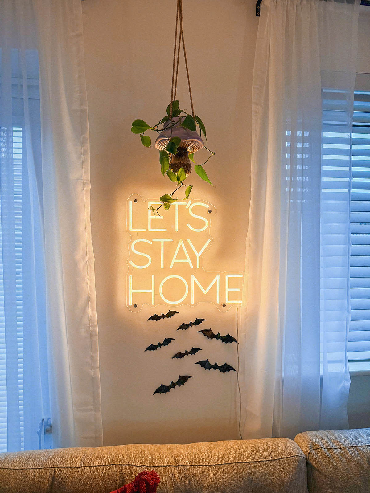 house decorated with halloween decorations
