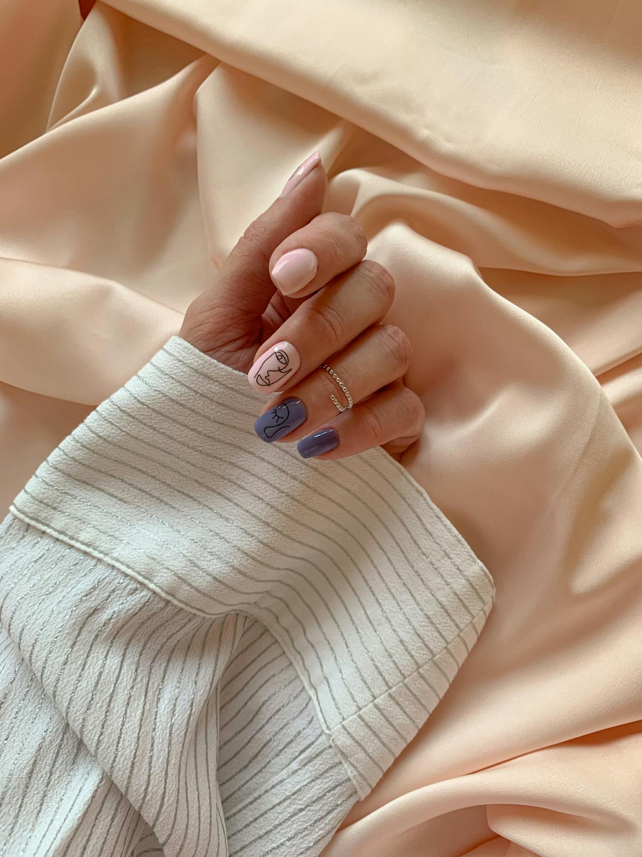 Why Handmade Nail Designs Are the Most Unique Accessory You’ll Ever Own.