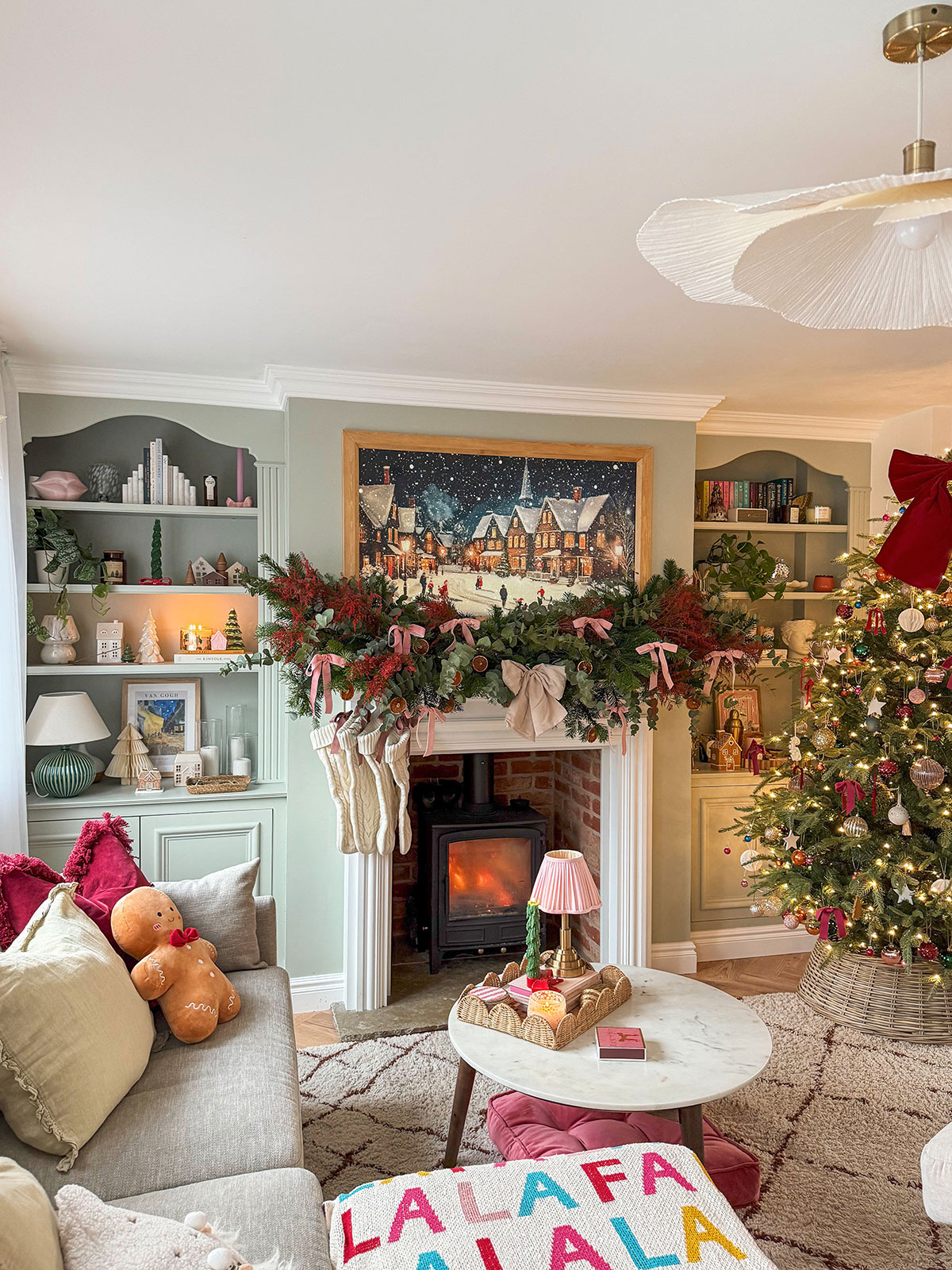 tv frame wall art diy