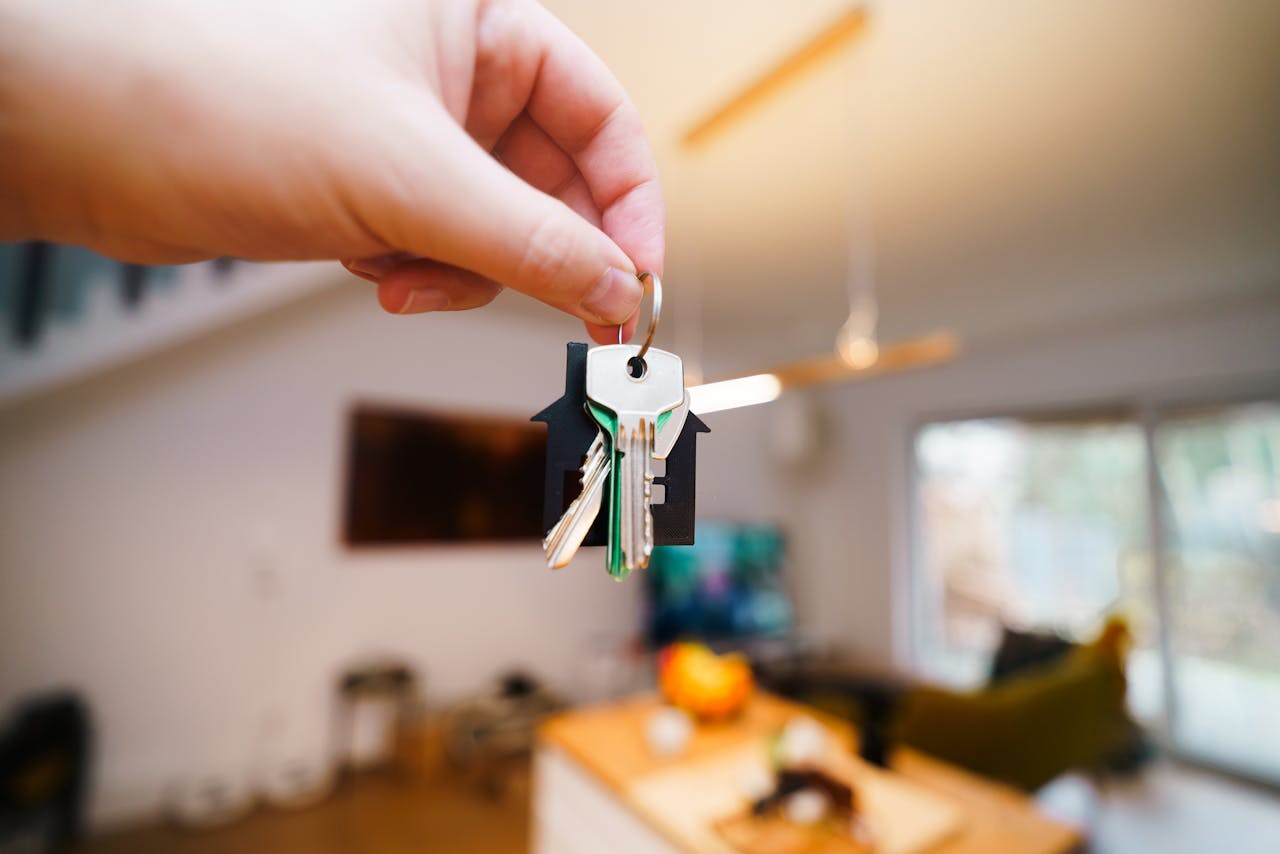 A Guide To Tenant Insurance: Insights For Both Renters & Landlords.