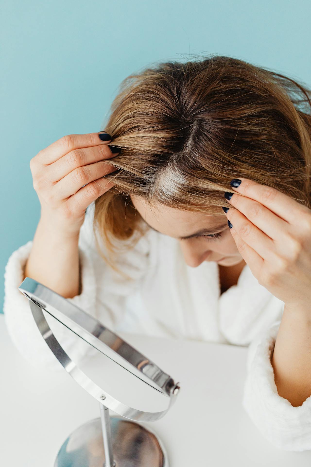 Understanding The Science Behind Hair Growth & What Really Works.