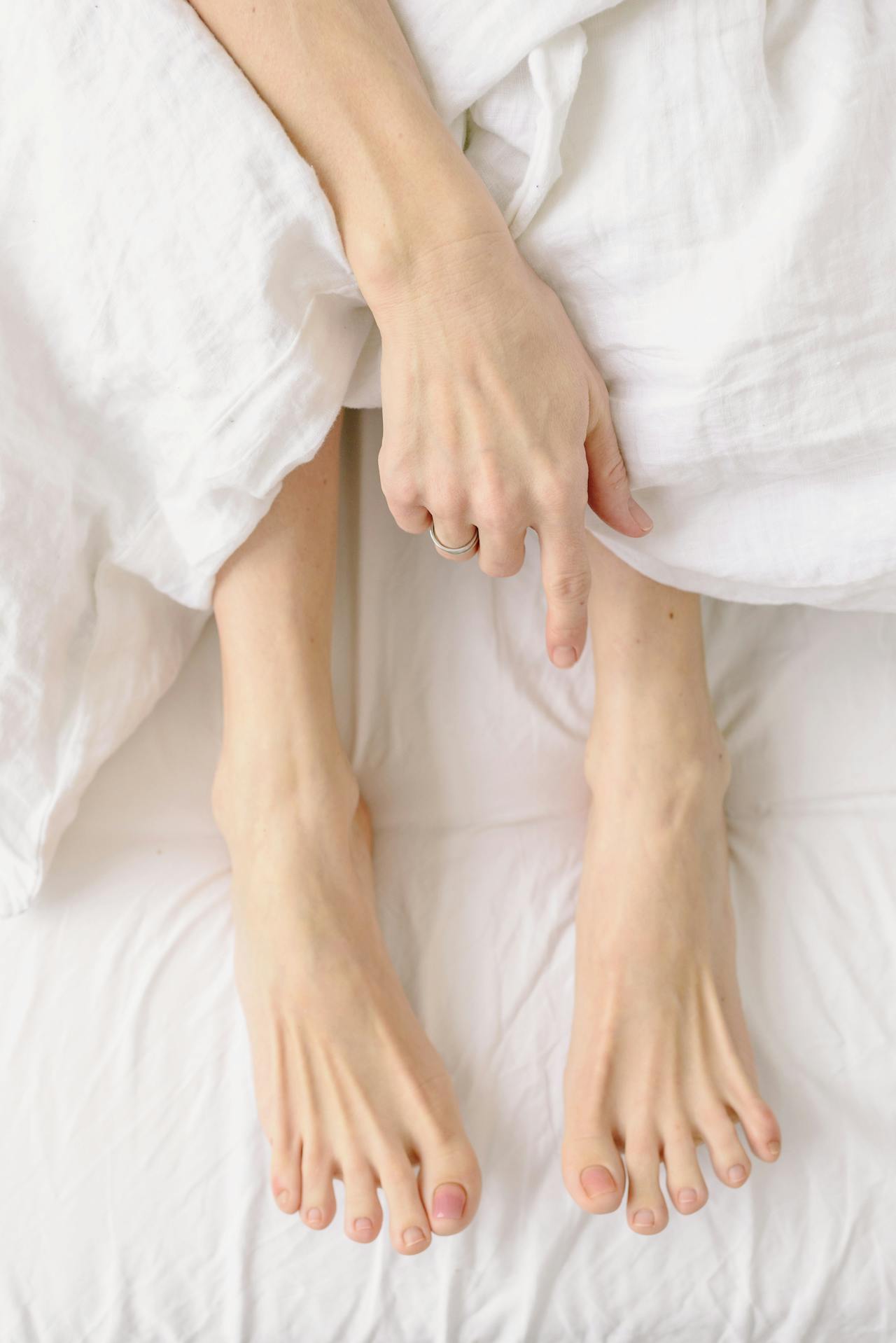 How To Use Essential Oils Safely For Nail Fungus Care.